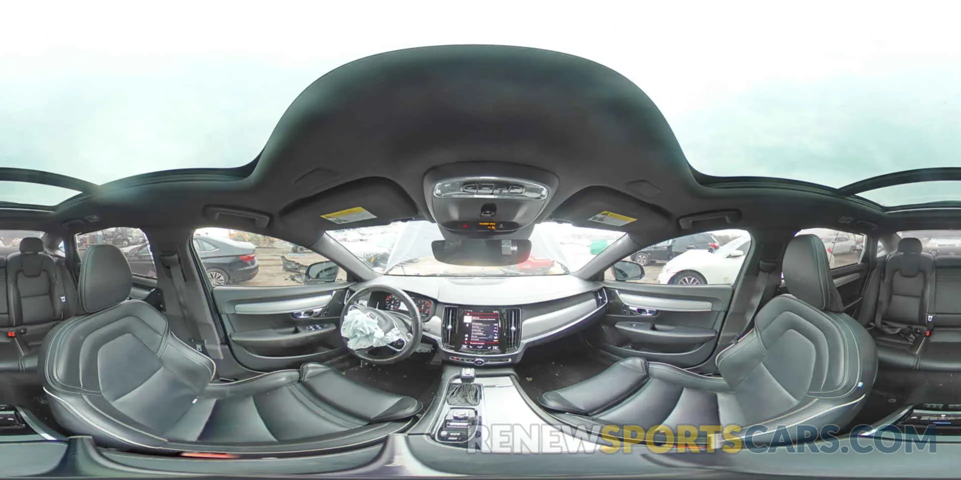 12 Photograph of a damaged car LVYA22MT3LP169867 VOLVO S90 2020