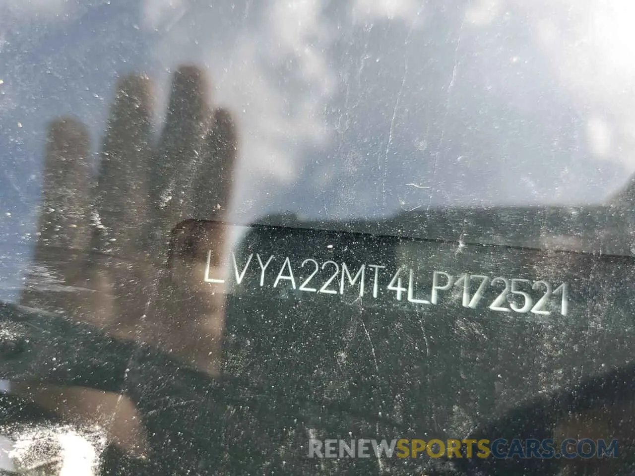 12 Photograph of a damaged car LVYA22MT4LP172521 VOLVO S90 2020