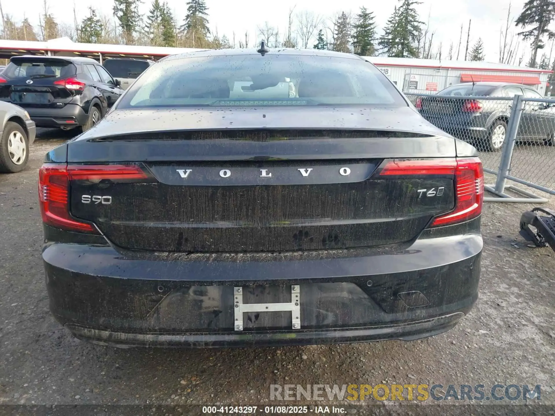 17 Photograph of a damaged car LVYA22MK3MP231194 VOLVO S90 2021