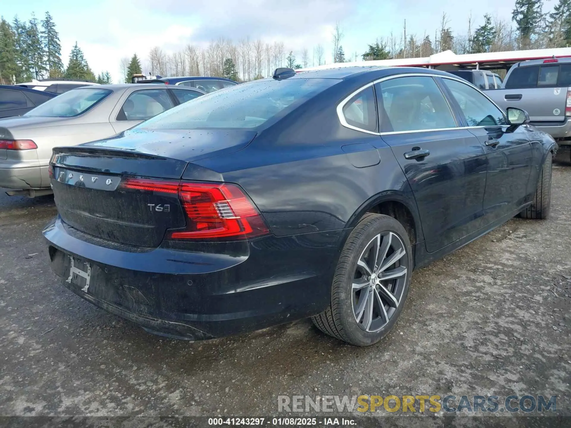 4 Photograph of a damaged car LVYA22MK3MP231194 VOLVO S90 2021