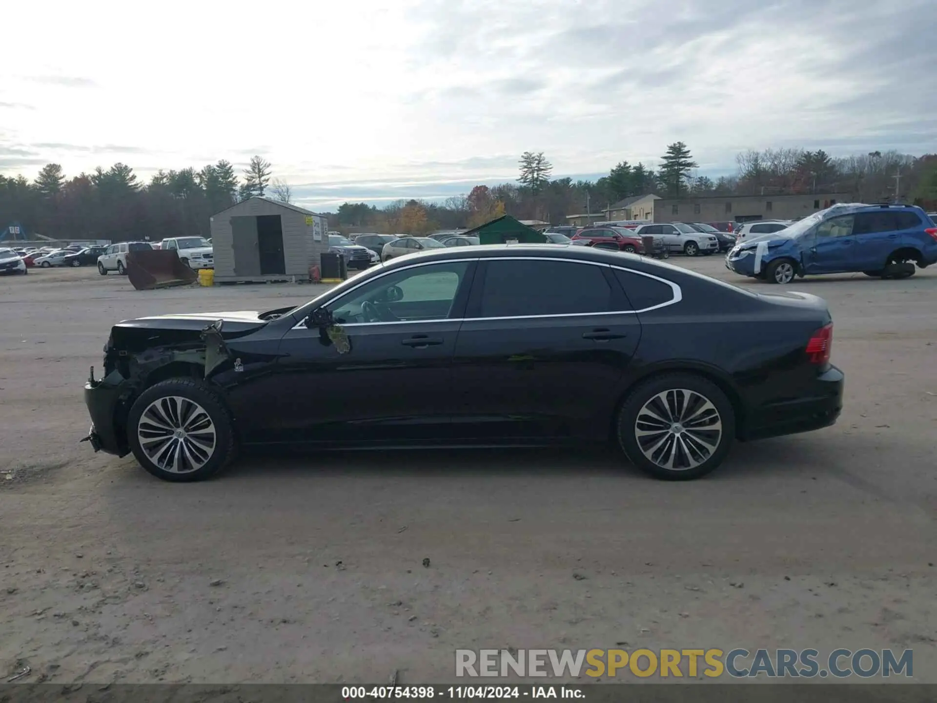 14 Photograph of a damaged car LVY062MK4NP252539 VOLVO S90 2022