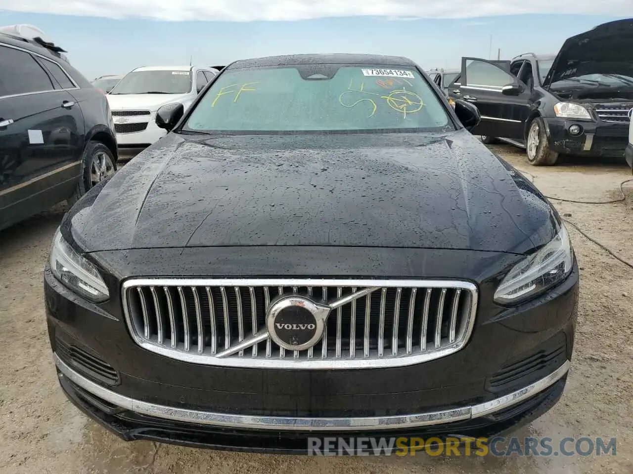 5 Photograph of a damaged car LVYH60AF2RP409571 VOLVO S90 ULTIMA 2024