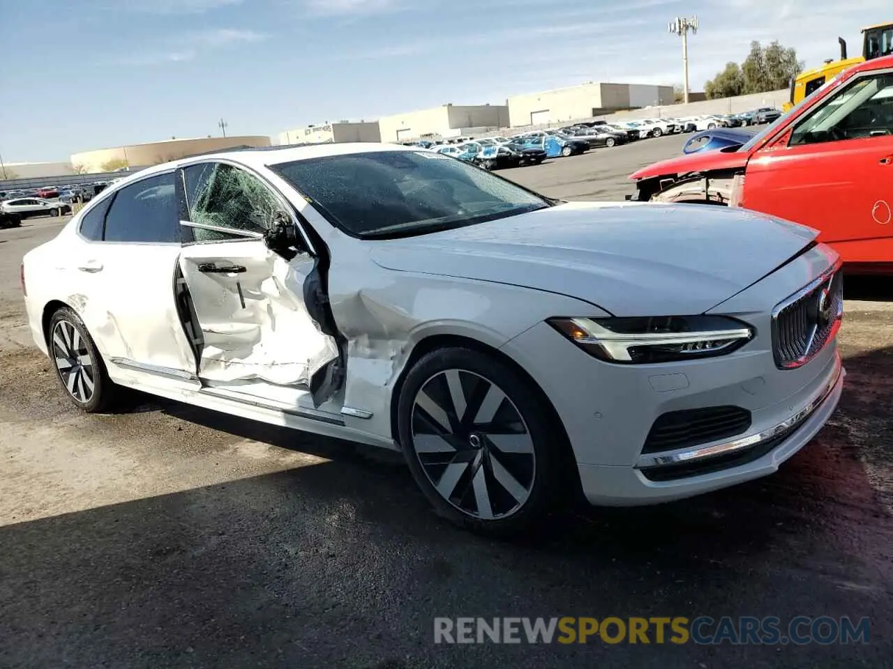 4 Photograph of a damaged car LVYH60AF3RP395163 VOLVO S90 ULTIMA 2024