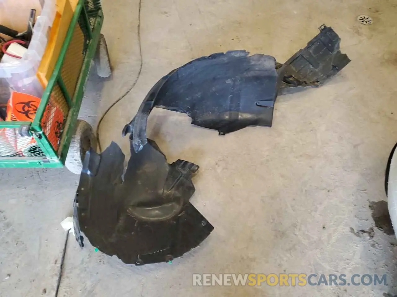 12 Photograph of a damaged car YV1A22SL6K2335587 VOLVO V60 2019