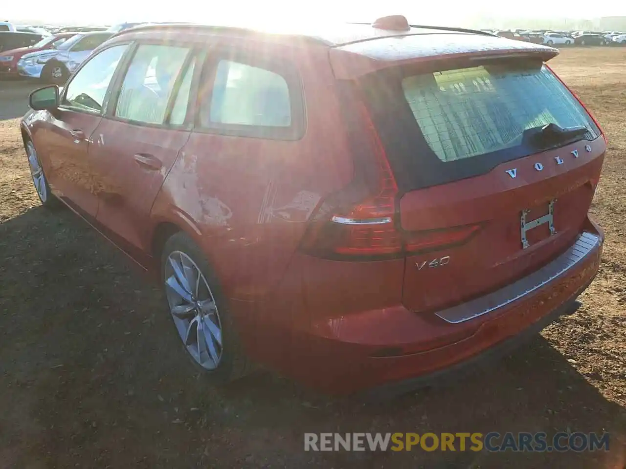 3 Photograph of a damaged car YV1102EK6L2397470 VOLVO V60 2020