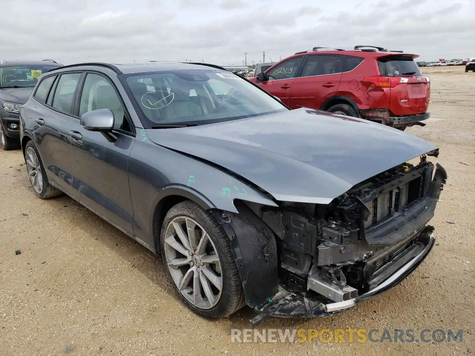 1 Photograph of a damaged car YV1102EK9L2377021 VOLVO V60 2020