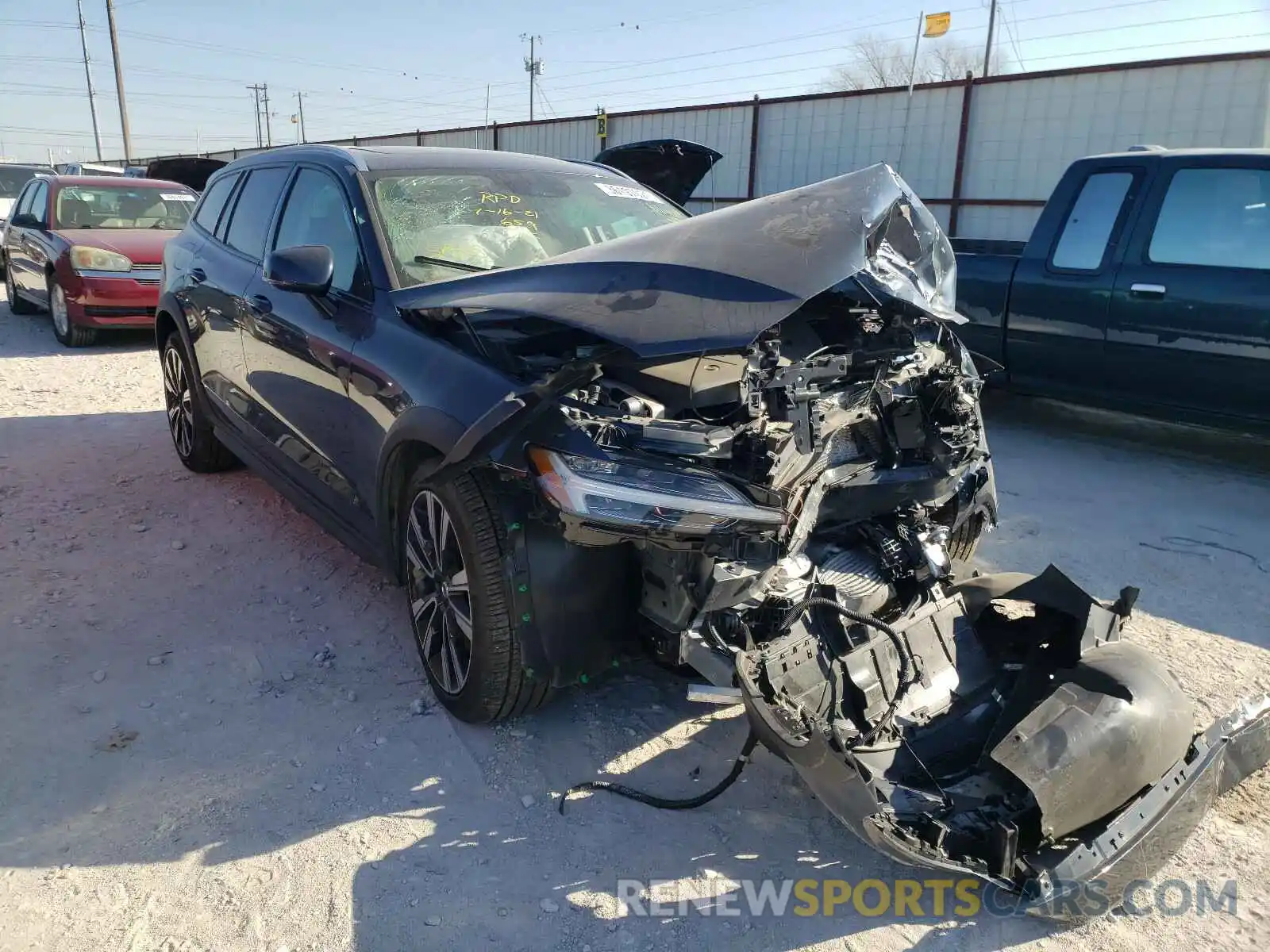 1 Photograph of a damaged car YV4102WK7L1048390 VOLVO V60 2020