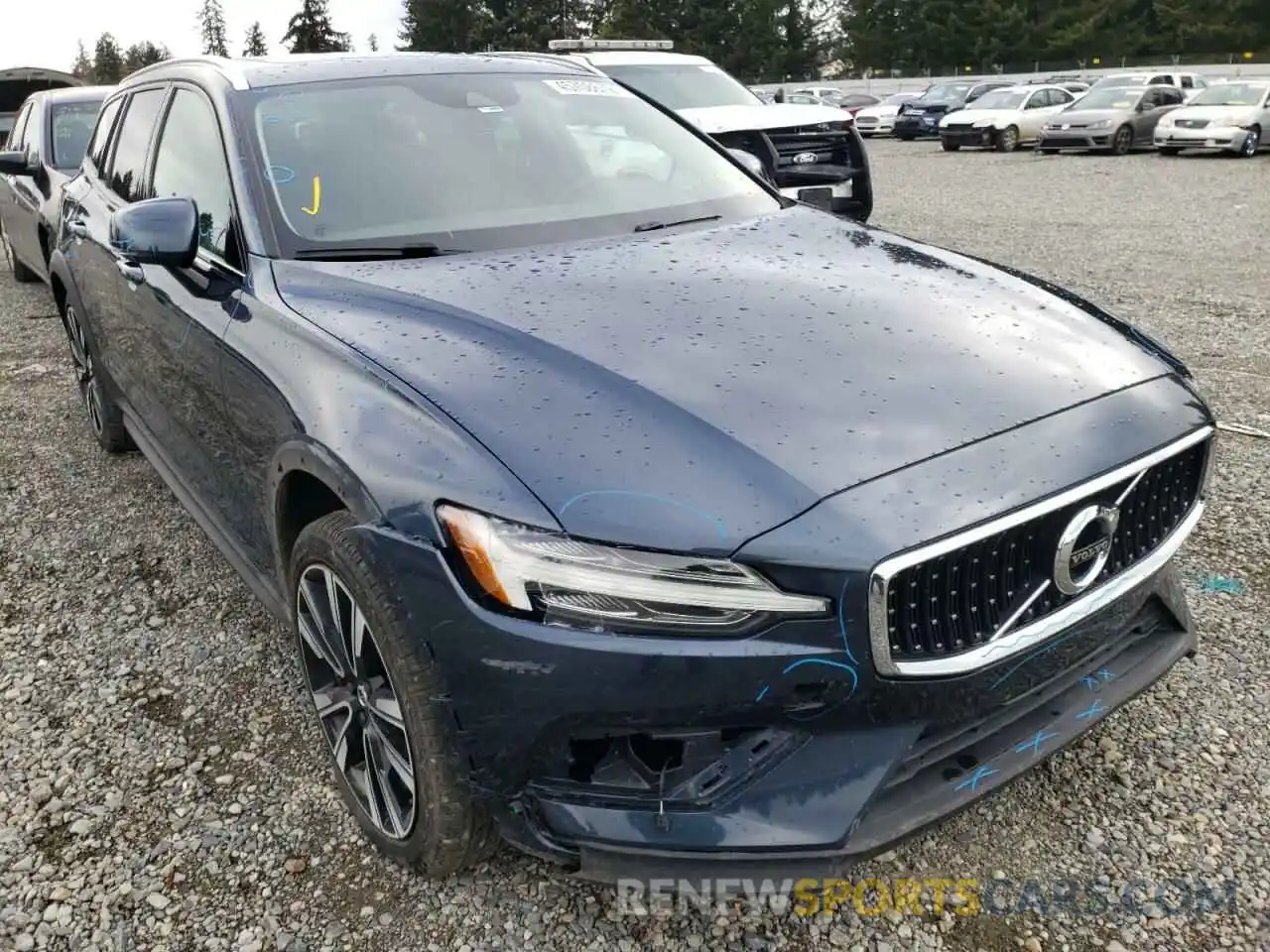 1 Photograph of a damaged car YV4102WK9L1038640 VOLVO V60 2020