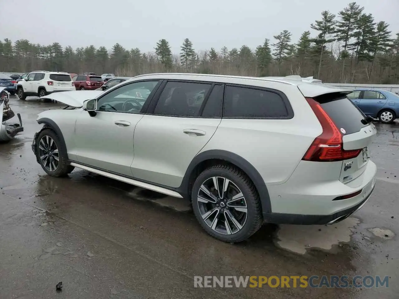 2 Photograph of a damaged car YV4102WKXL1030871 VOLVO V60 2020