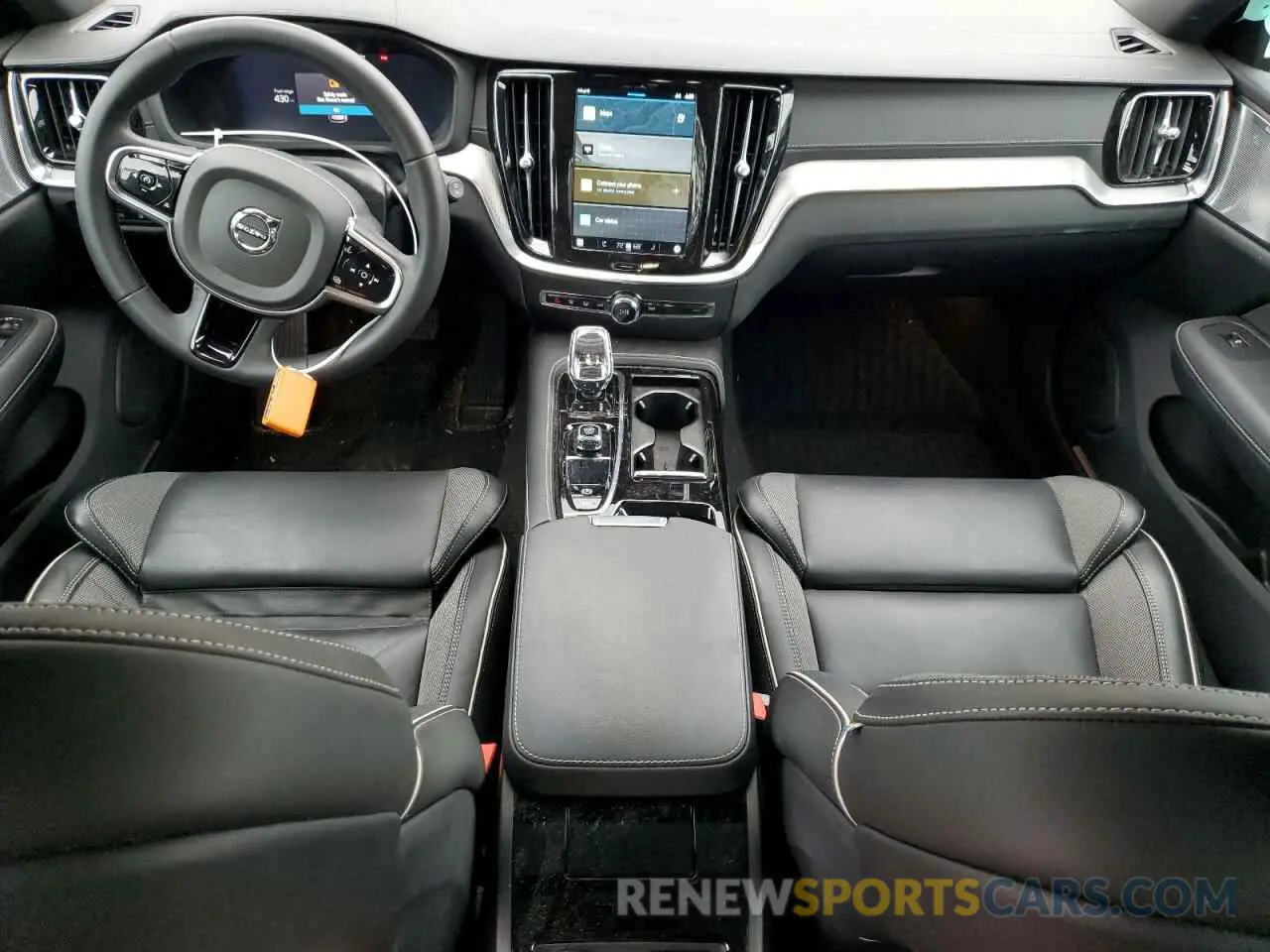 8 Photograph of a damaged car YV1H60EP8P1537253 VOLVO V60 2023