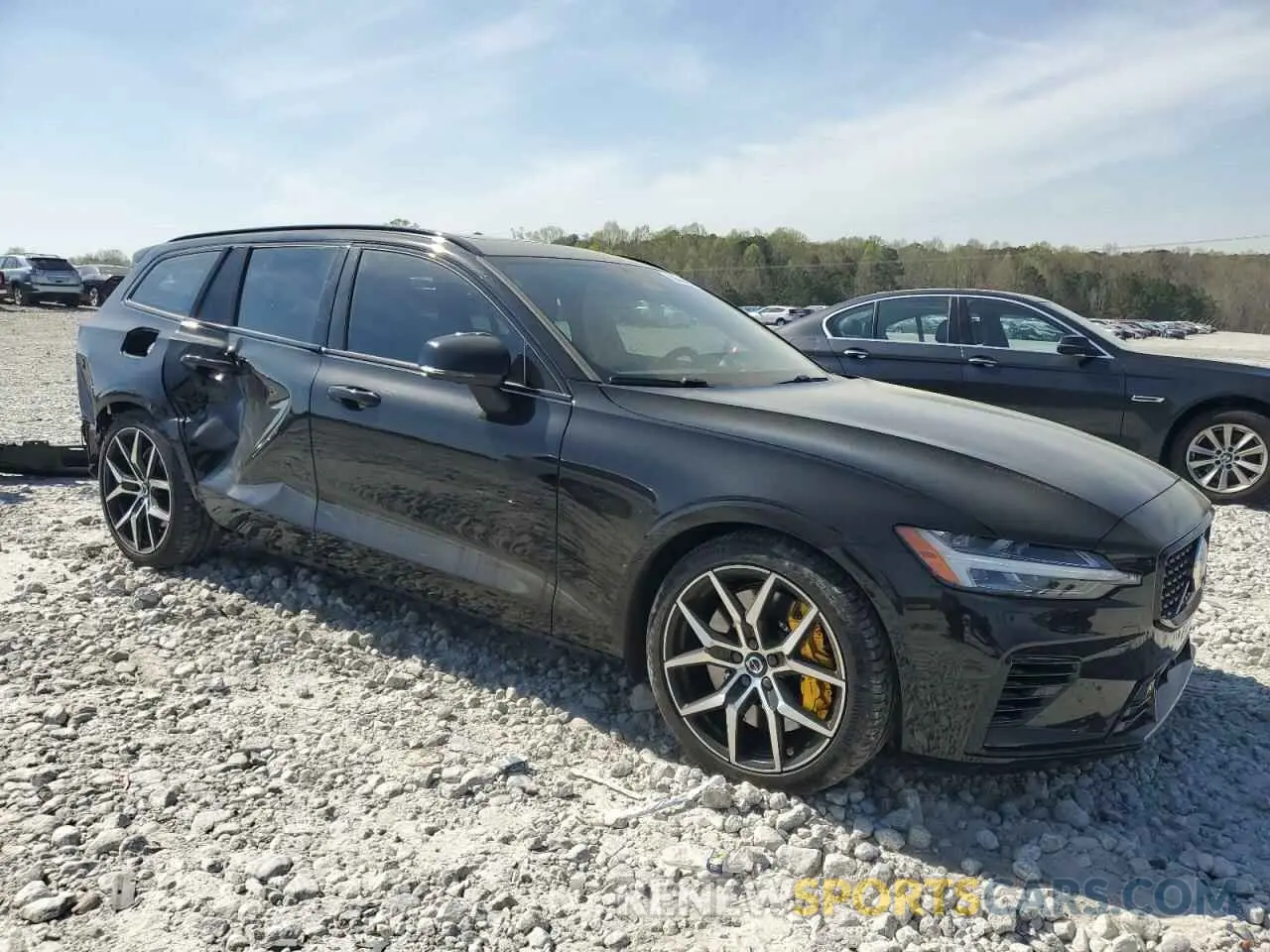 4 Photograph of a damaged car YV1H60EPXR1632366 VOLVO V60 2024