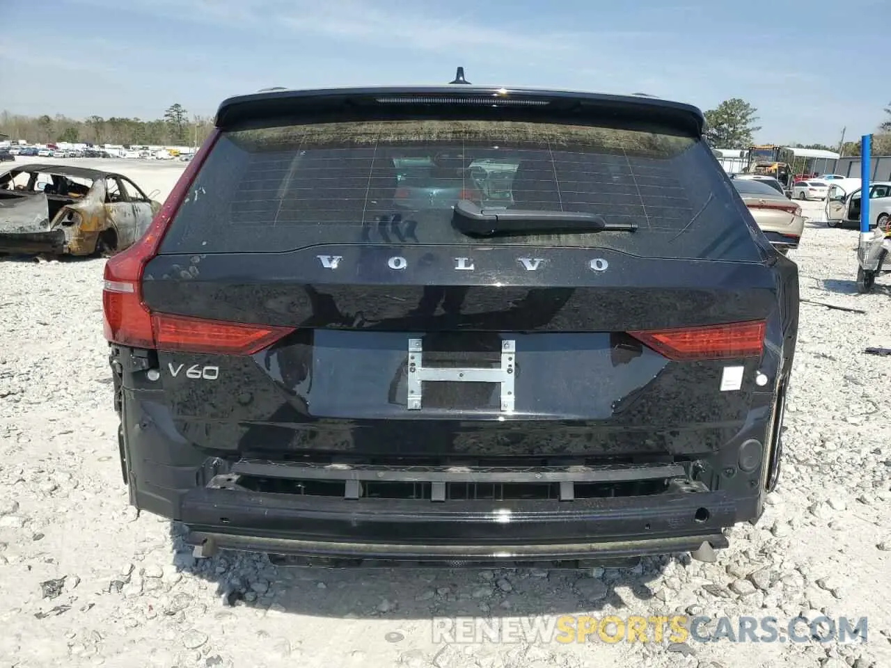 6 Photograph of a damaged car YV1H60EPXR1632366 VOLVO V60 2024