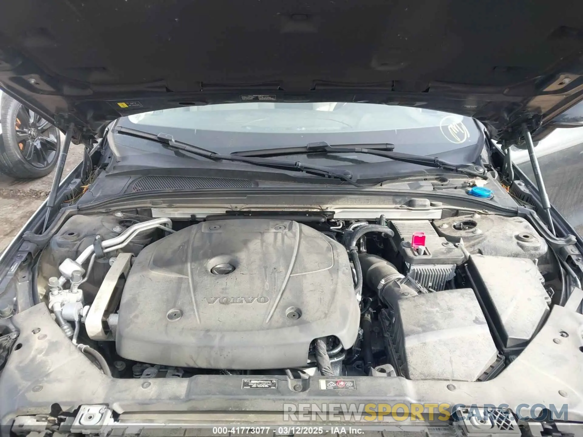 10 Photograph of a damaged car YV4102WK6L1032133 VOLVO V60 CROSS COUNTRY 2020