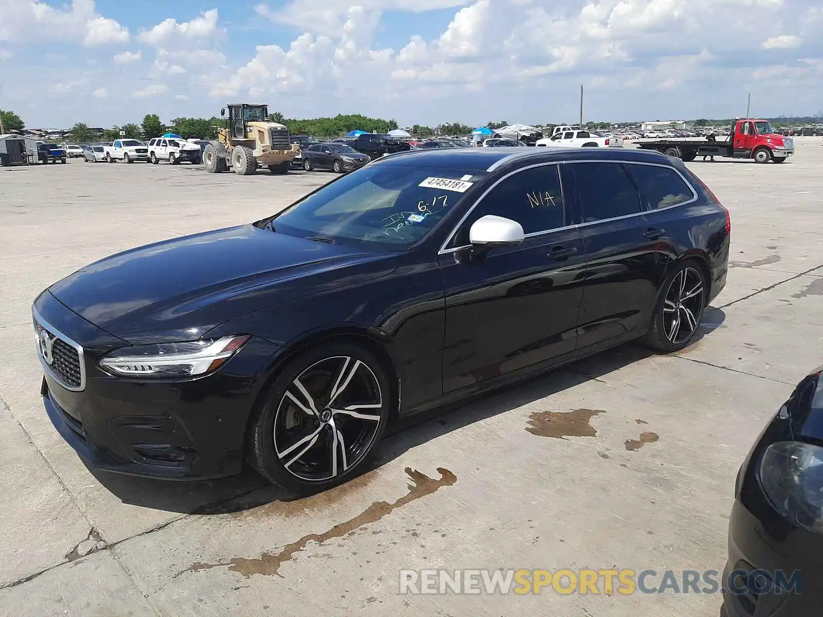 9 Photograph of a damaged car YV1102GM8K1084519 VOLVO V90 2019