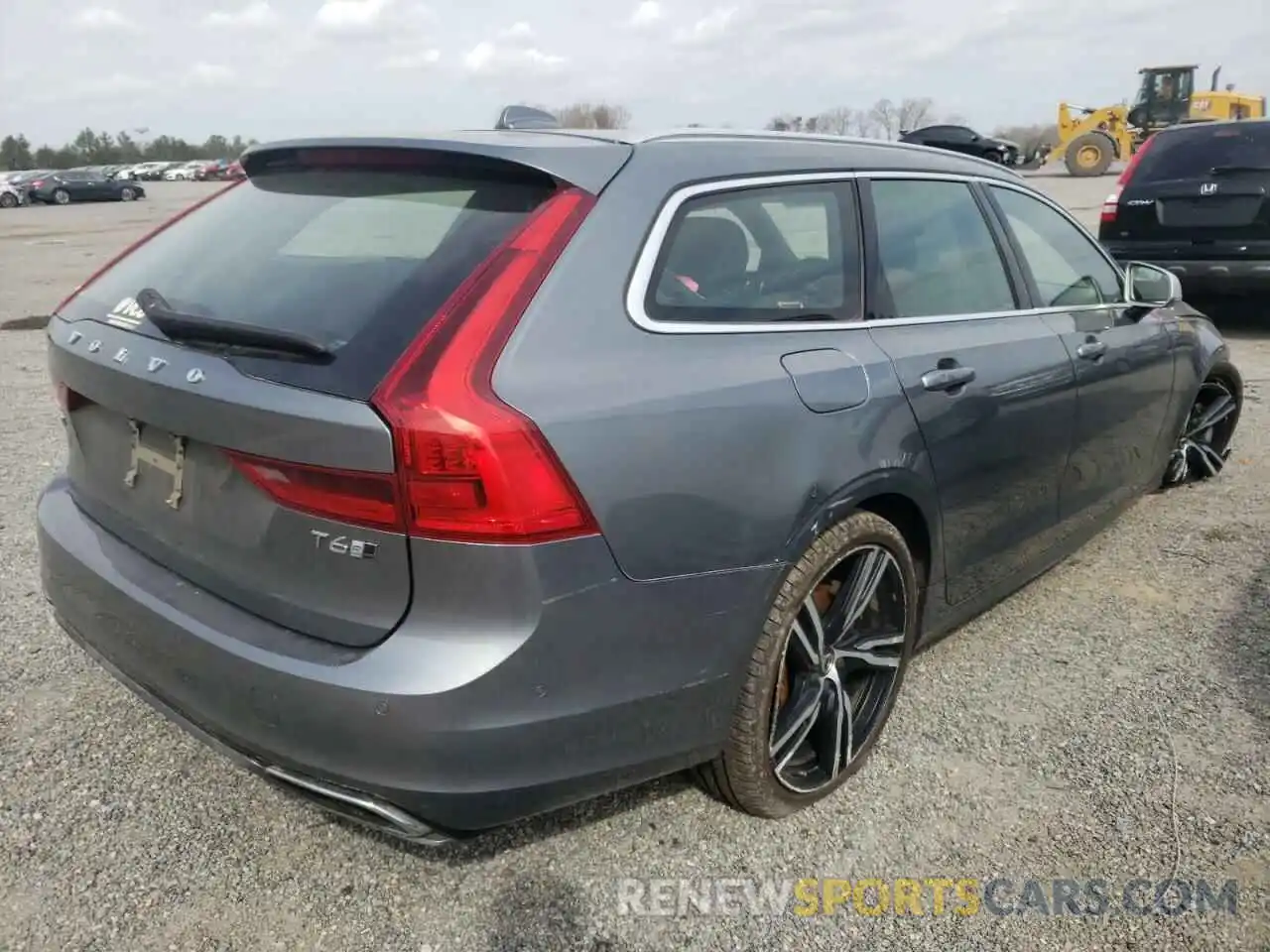 4 Photograph of a damaged car YV1A22VM2K1095089 VOLVO V90 2019