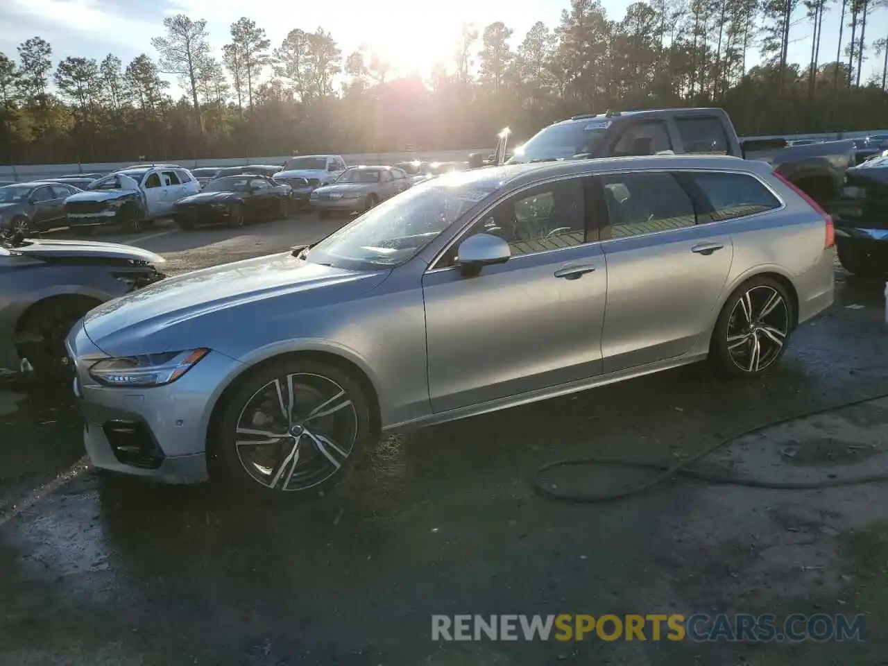 1 Photograph of a damaged car YV1A22VM6K1086539 VOLVO V90 2019