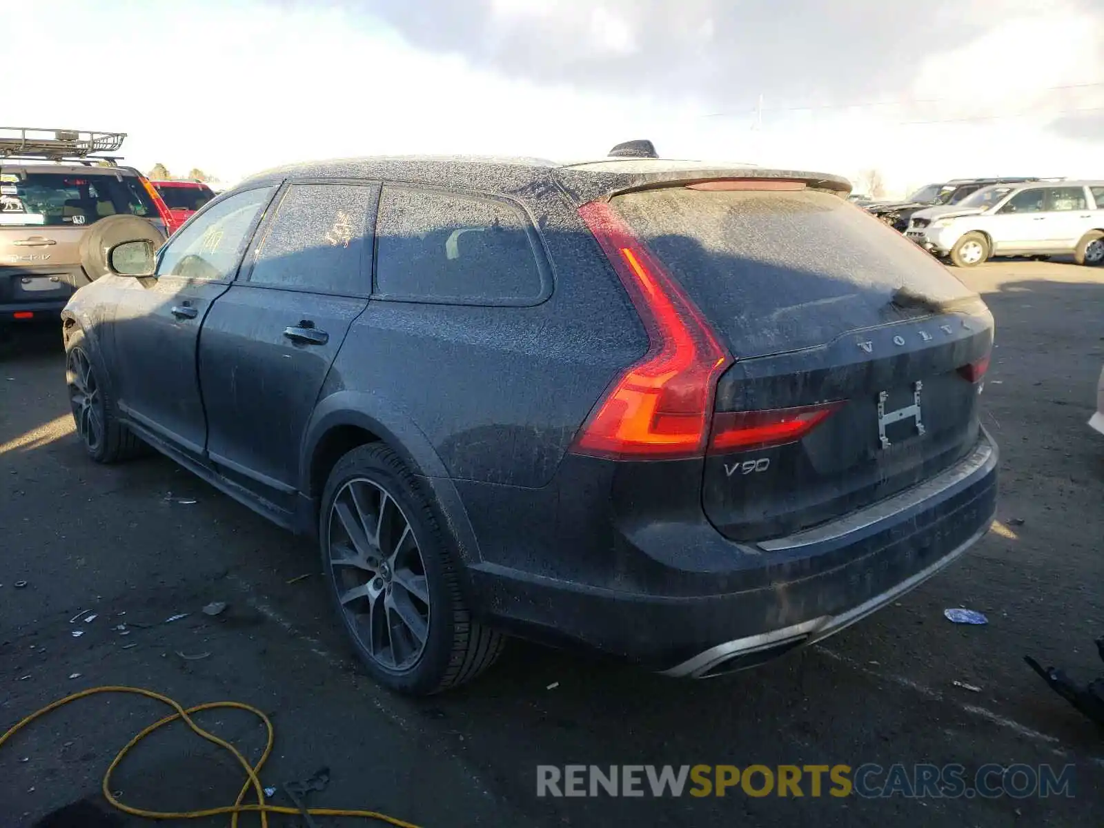 3 Photograph of a damaged car YV4A22NL2L1103753 VOLVO V90 2020