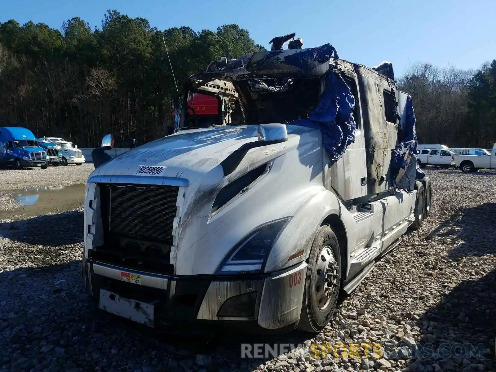 2 Photograph of a damaged car 4V4NC9EH0KN203125 VOLVO VN 2019