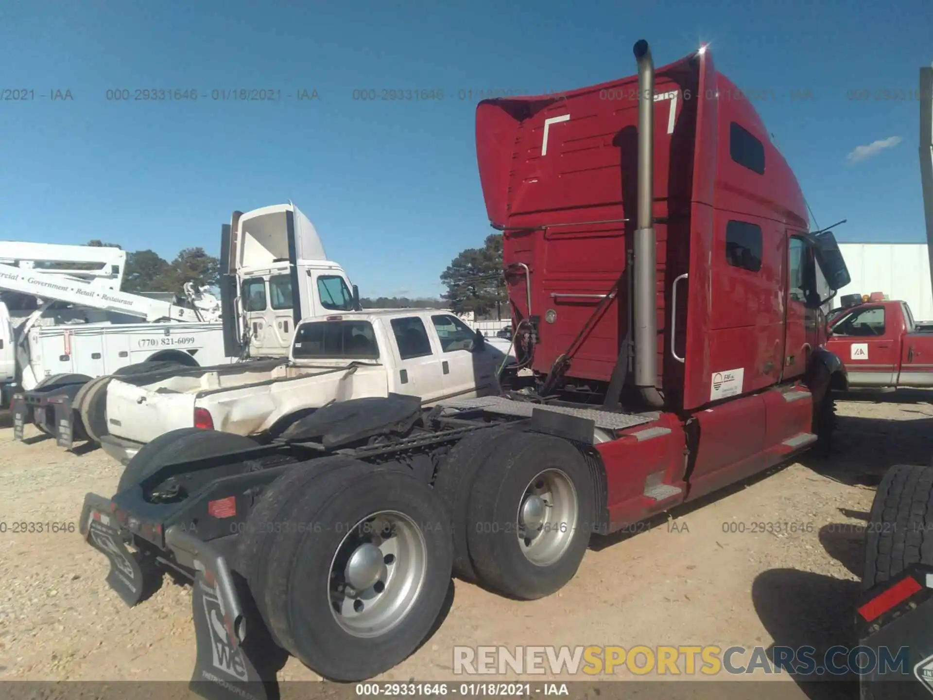 4 Photograph of a damaged car 4V4NC9EH0KN204372 VOLVO VN 2019