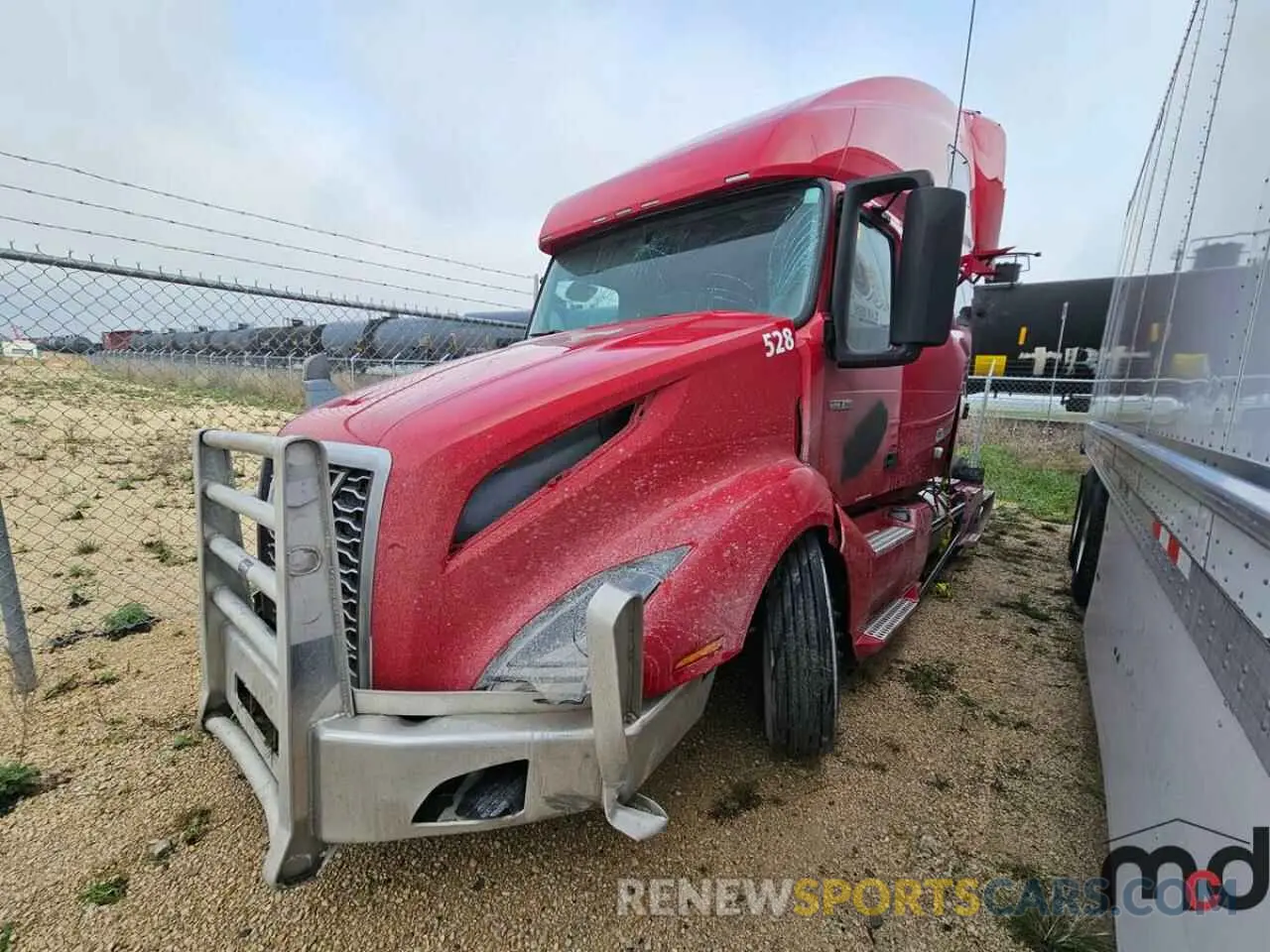 1 Photograph of a damaged car 4V4NC9EH2KN903972 VOLVO VN 2019