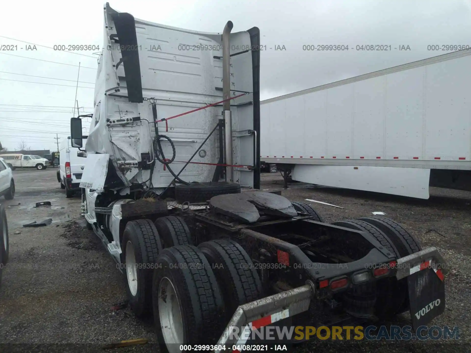 3 Photograph of a damaged car 4V4NC9EH7KN207916 VOLVO VN 2019