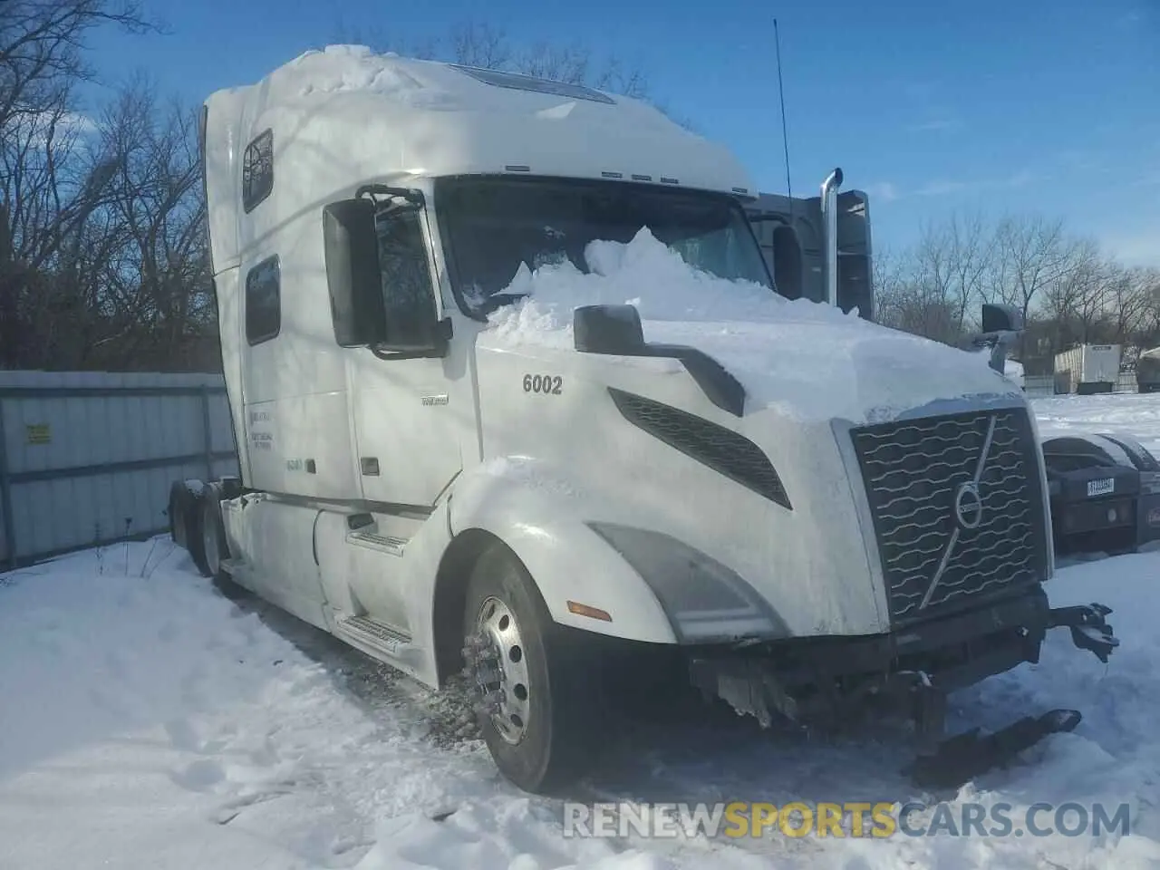 1 Photograph of a damaged car 4V4NC9EH1MN232829 VOLVO VN 2021
