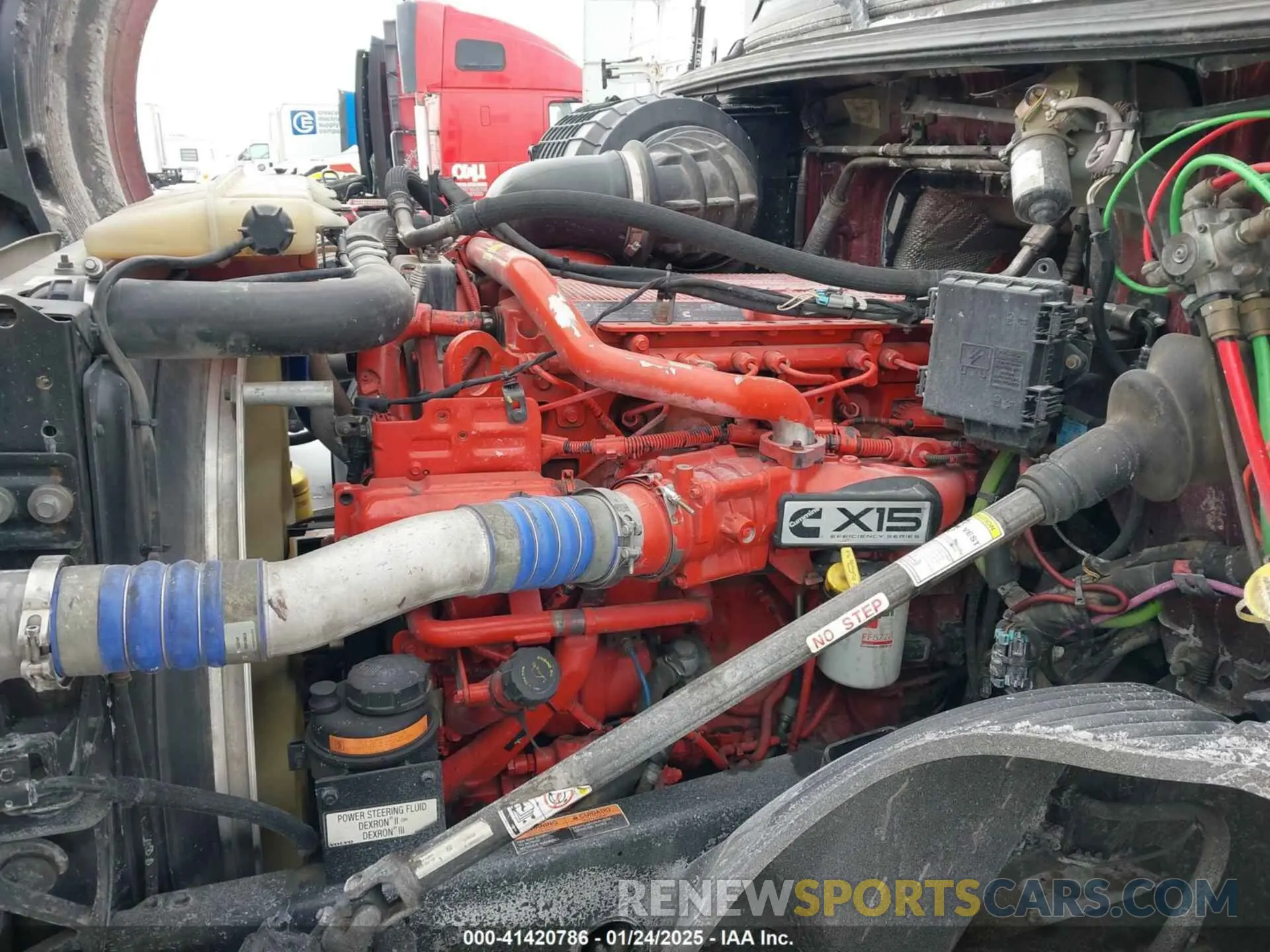9 Photograph of a damaged car 4V4NC9TH8KN216191 VOLVO VNL 2019