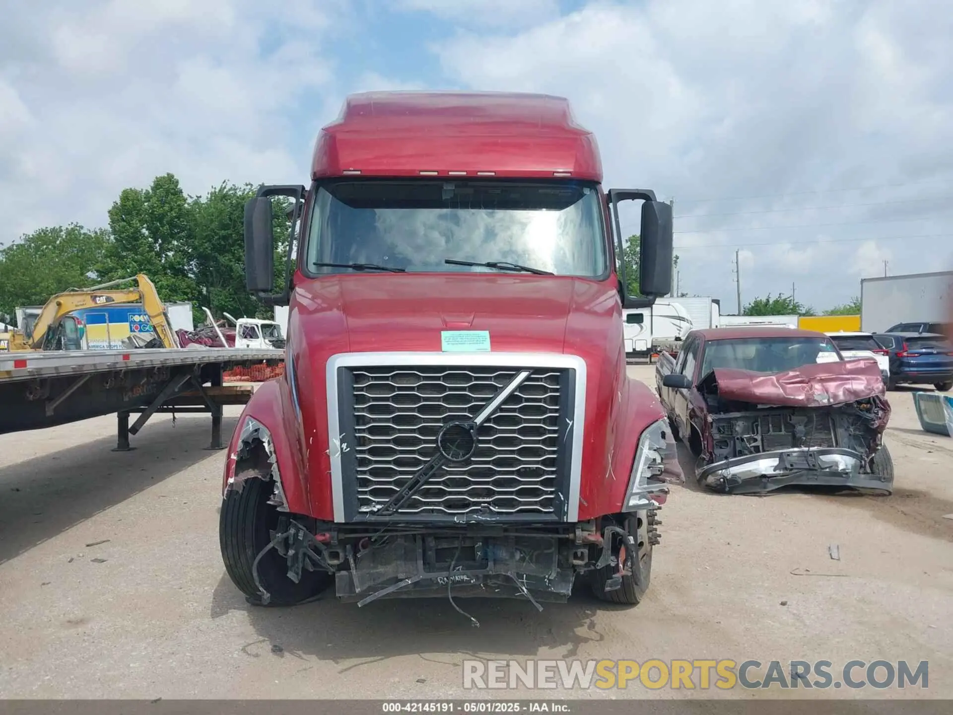 12 Photograph of a damaged car 4V4NC9EH0LN230715 VOLVO VNL 2020