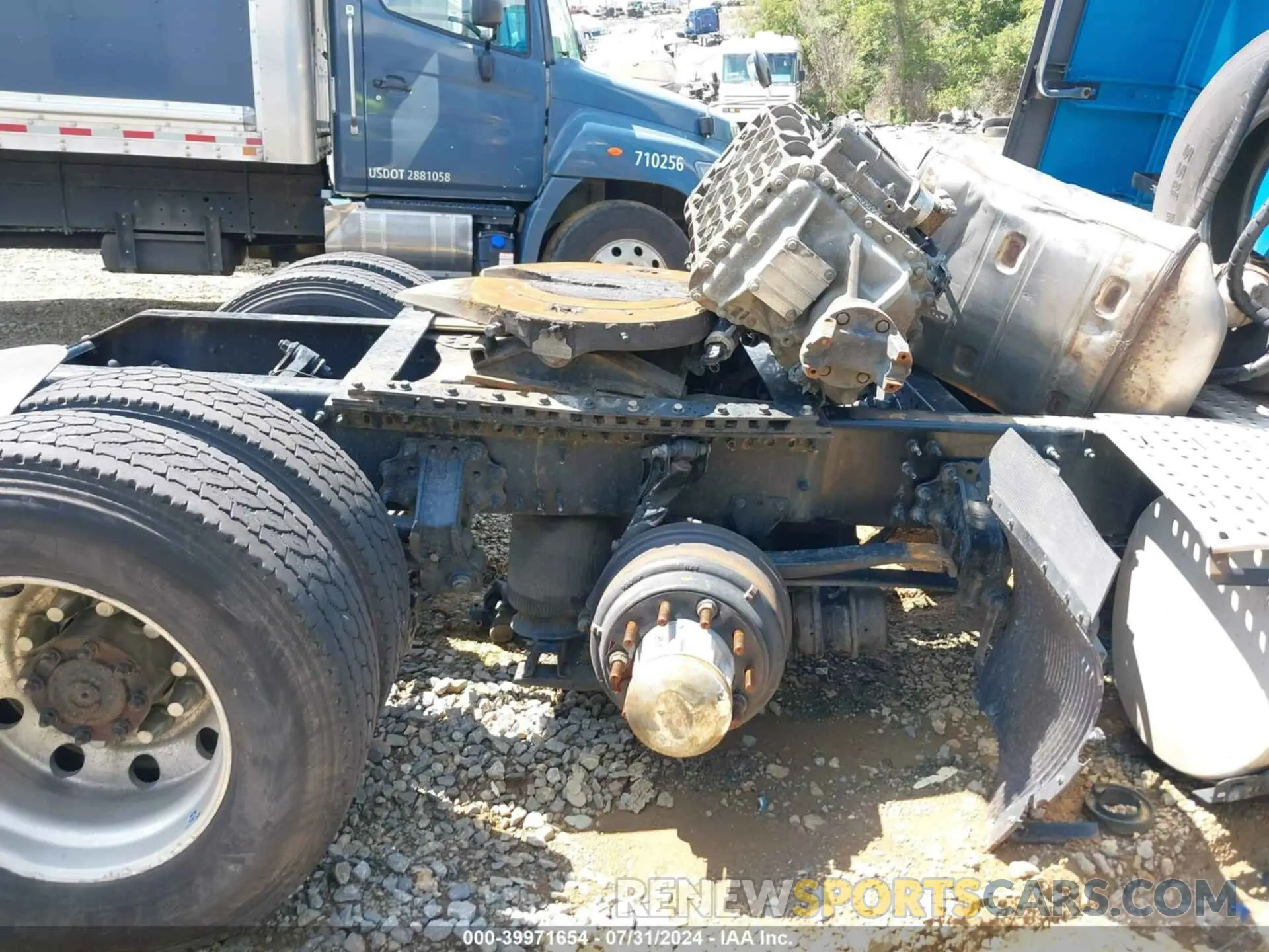 20 Photograph of a damaged car 4V4NC9EH1LN212594 VOLVO VNL 2020