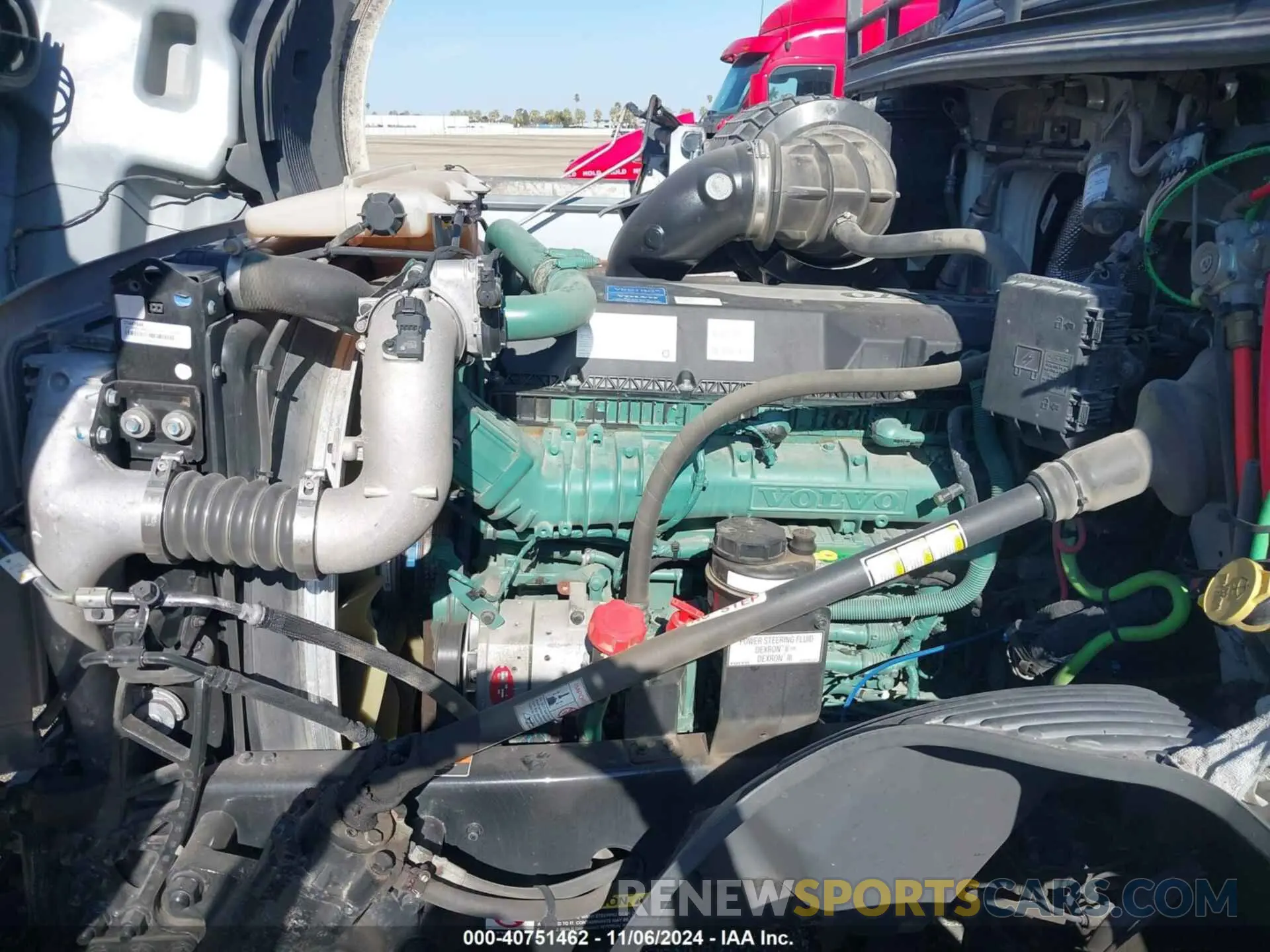 9 Photograph of a damaged car 4V4NC9EH9MN263858 VOLVO VNL 2021