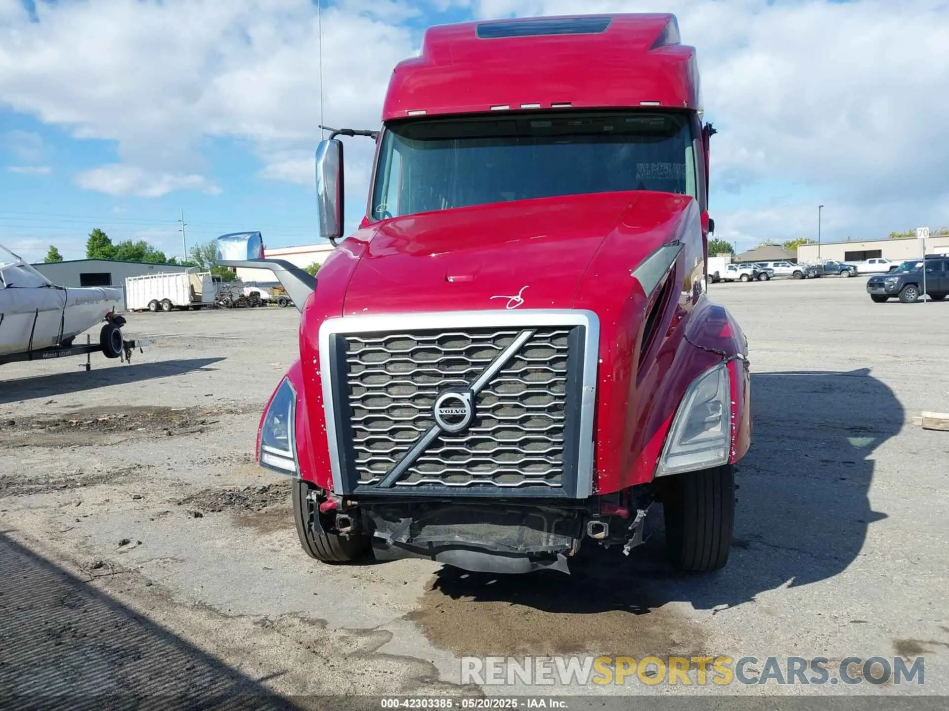 11 Photograph of a damaged car 4V4NC9EH7NN294351 VOLVO VNL 2022