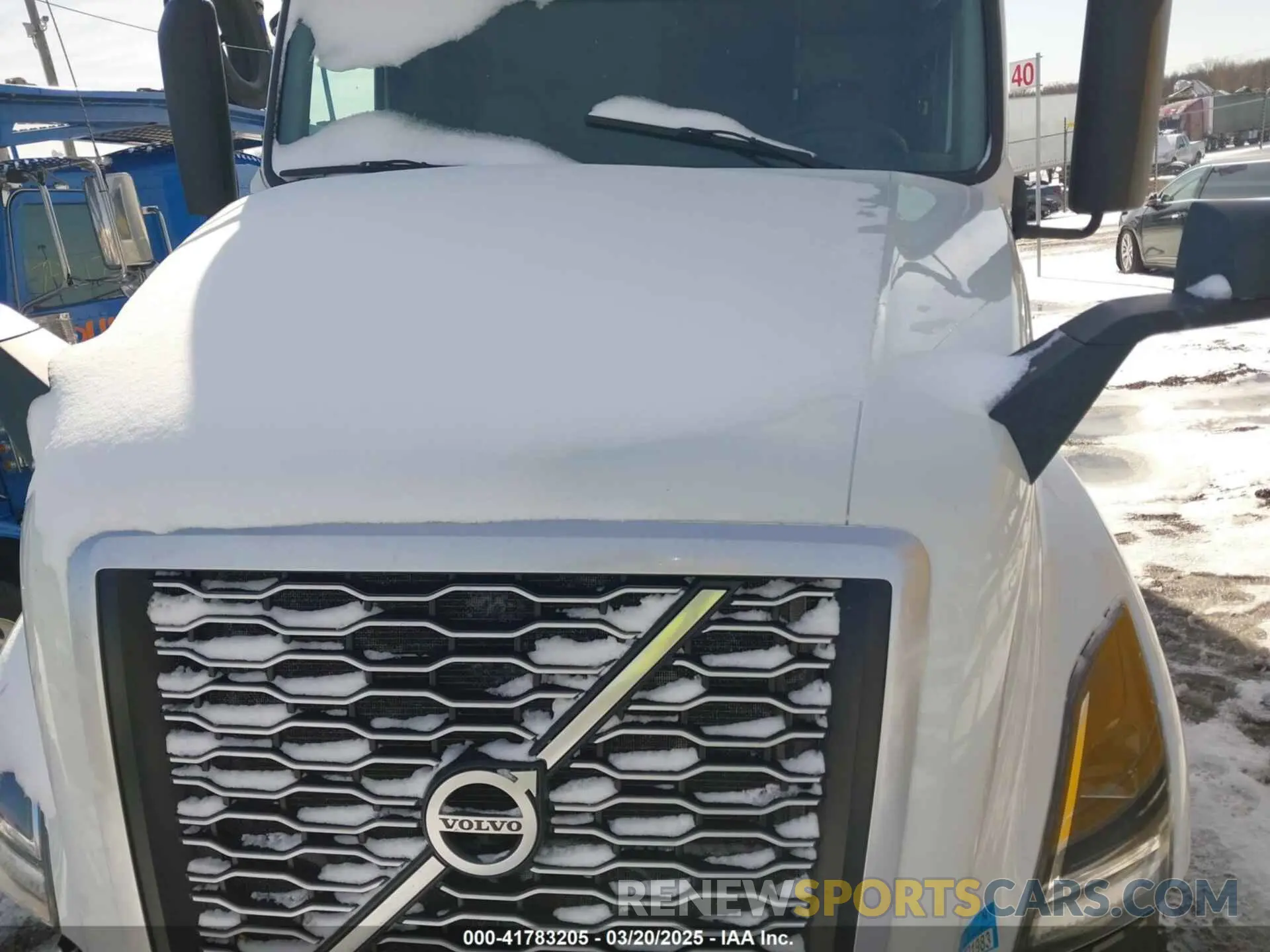 9 Photograph of a damaged car 4V4NC9EH2PN315710 VOLVO VNL 2023