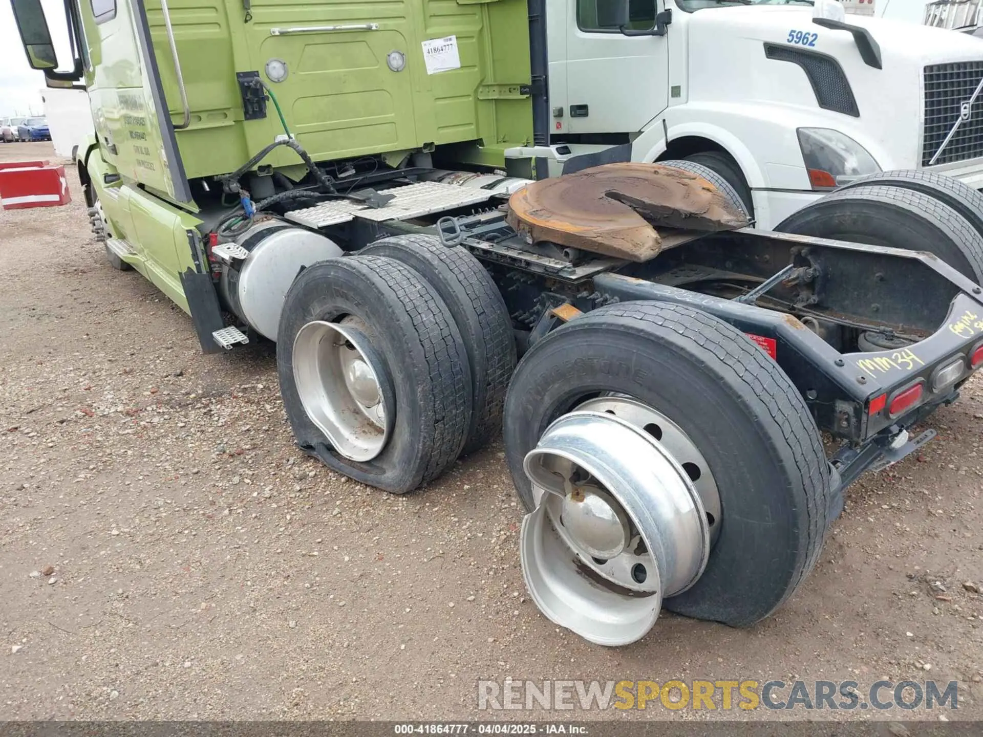 11 Photograph of a damaged car 4V4NC9EH2PN335262 VOLVO VNL 2023