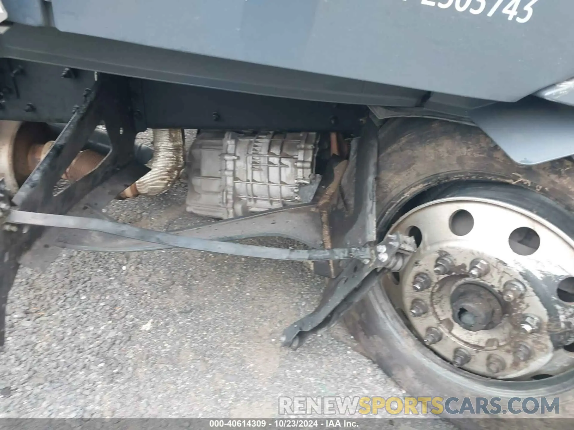 12 Photograph of a damaged car 4V4NC9UGXPN335616 VOLVO VNL 2023