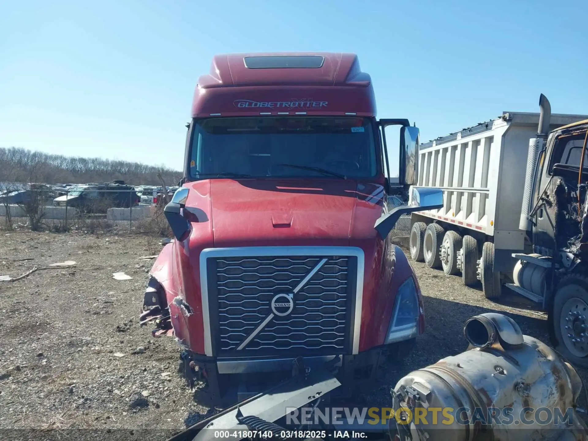 13 Photograph of a damaged car 4V4NC9EH0RN634994 VOLVO VNL 2024