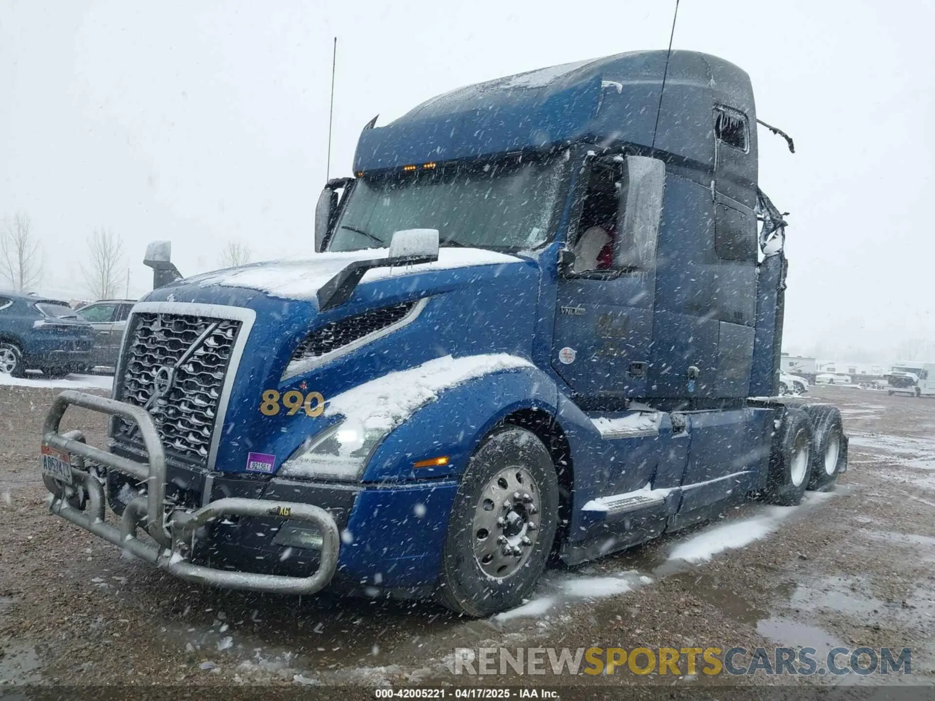 2 Photograph of a damaged car 4V4NC9EH5RN641312 VOLVO VNL 2024