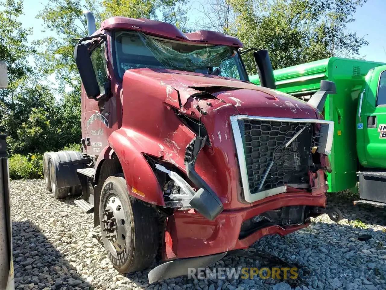 1 Photograph of a damaged car 4V4WC9EG9KN217889 VOLVO VNR 2019