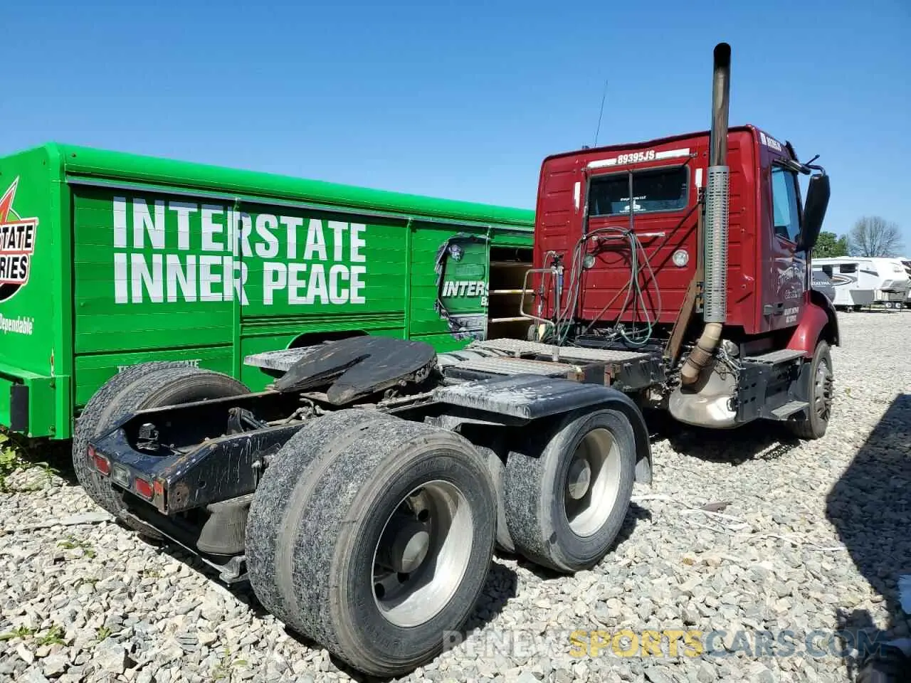 4 Photograph of a damaged car 4V4WC9EG9KN217889 VOLVO VNR 2019