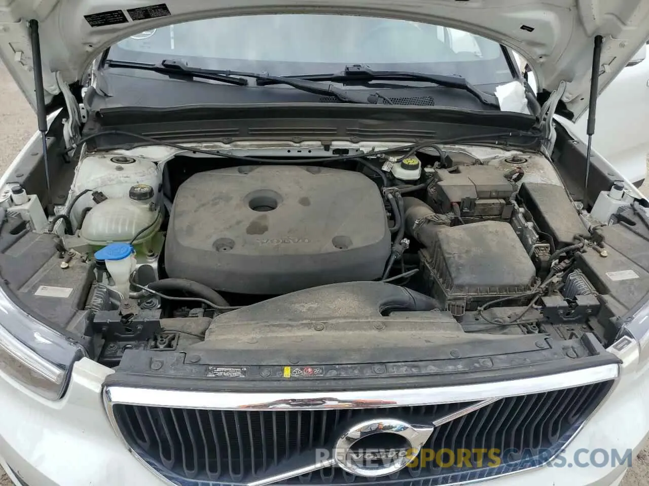 11 Photograph of a damaged car YV4162UK1K2101434 VOLVO XC40 2019