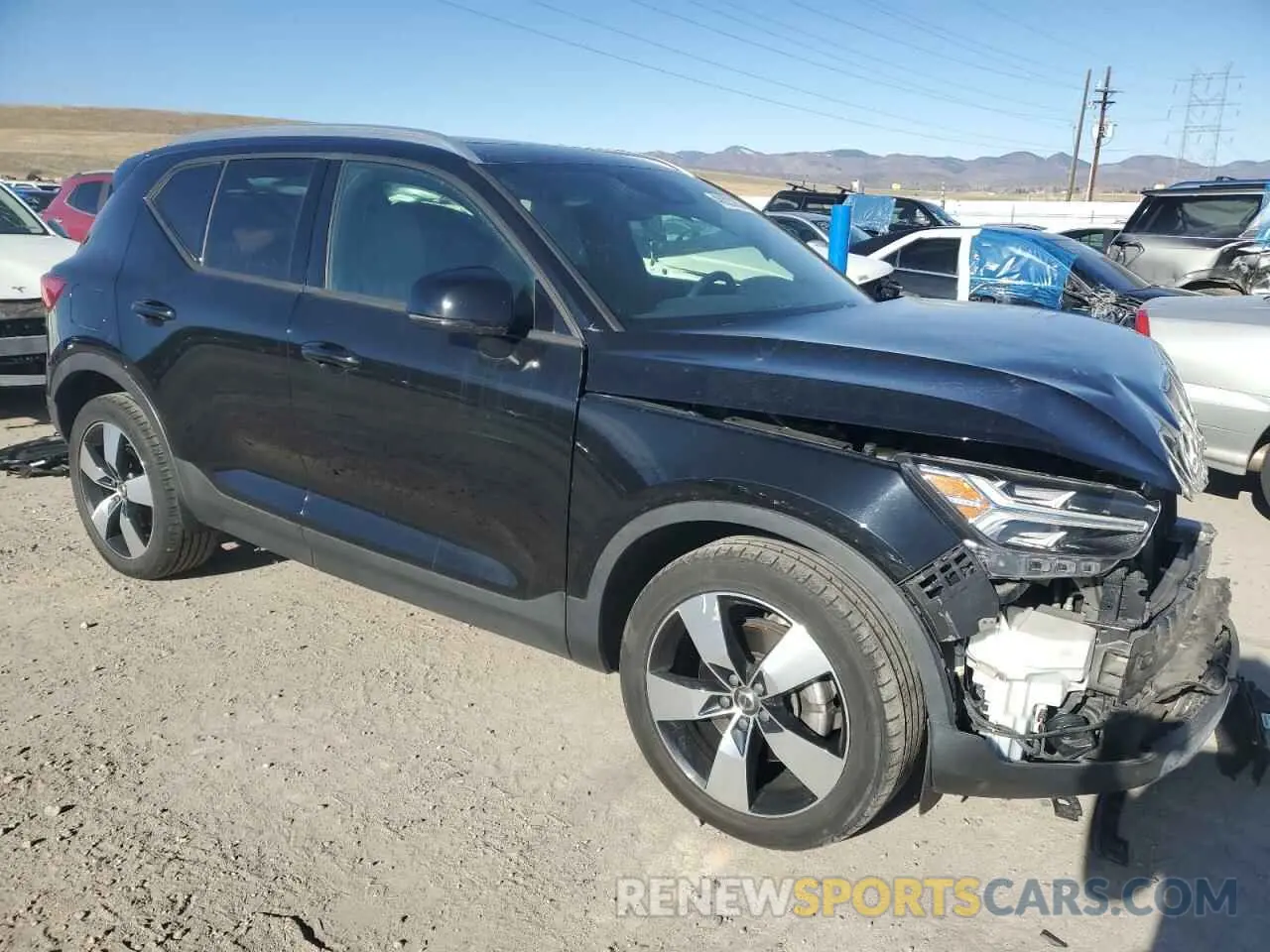 4 Photograph of a damaged car YV4162UK5K2147350 VOLVO XC40 2019