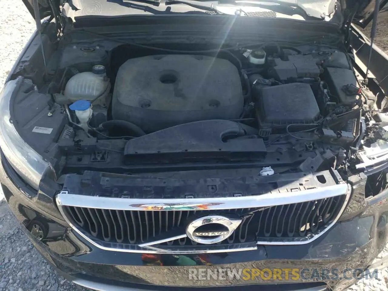 12 Photograph of a damaged car YV4162UK6K2130783 VOLVO XC40 2019