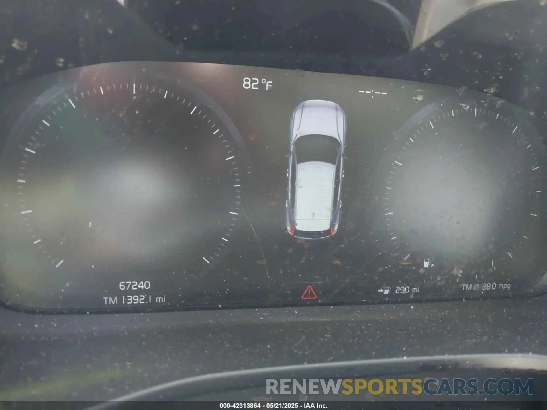 7 Photograph of a damaged car YV4162UK6K2146899 VOLVO XC40 2019