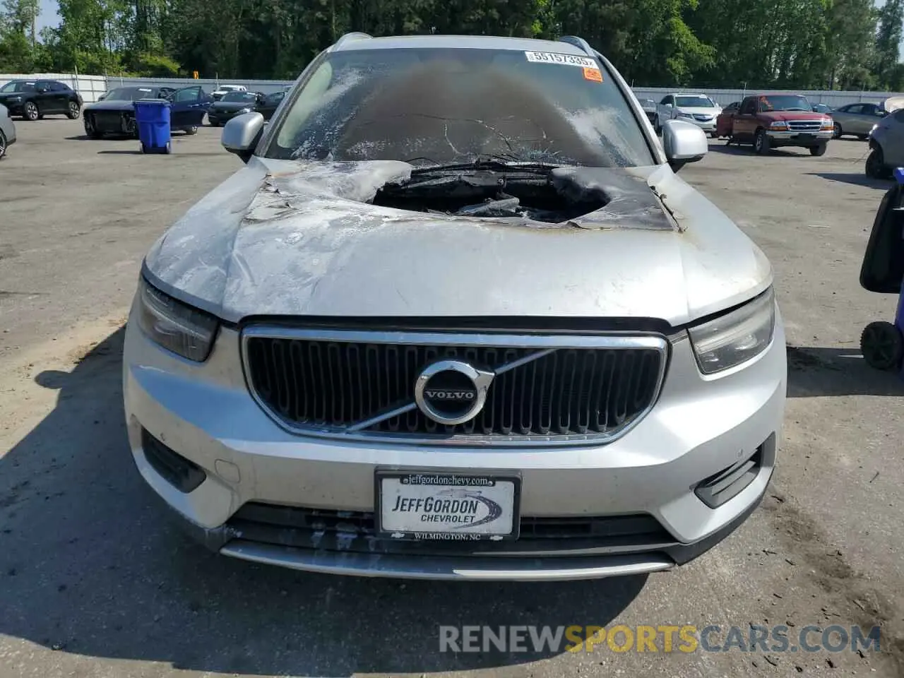 5 Photograph of a damaged car YV4162UKXK2060334 VOLVO XC40 2019