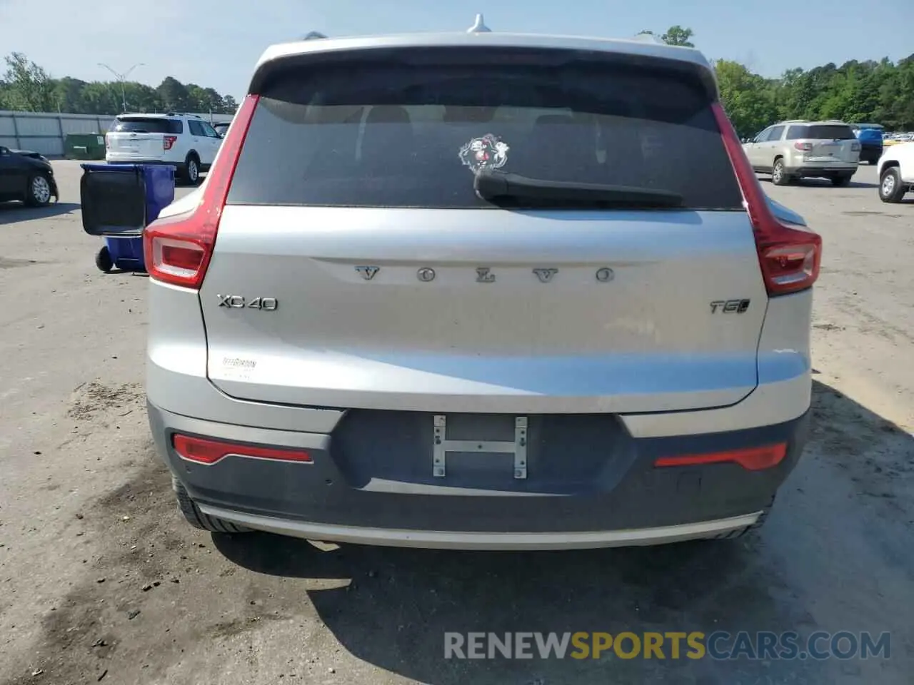 6 Photograph of a damaged car YV4162UKXK2060334 VOLVO XC40 2019