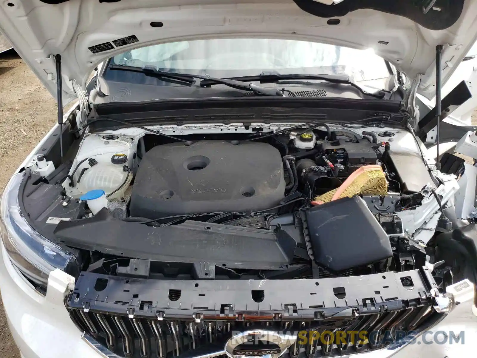 7 Photograph of a damaged car YV4162UL2K2062359 VOLVO XC40 2019