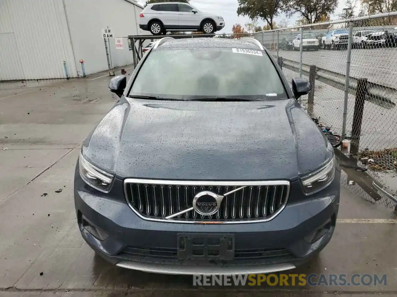 5 Photograph of a damaged car YV4162UL2K2104920 VOLVO XC40 2019