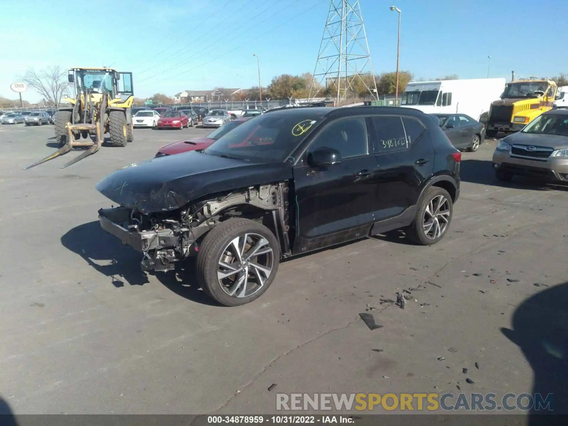 2 Photograph of a damaged car YV4162UM2K2132760 VOLVO XC40 2019