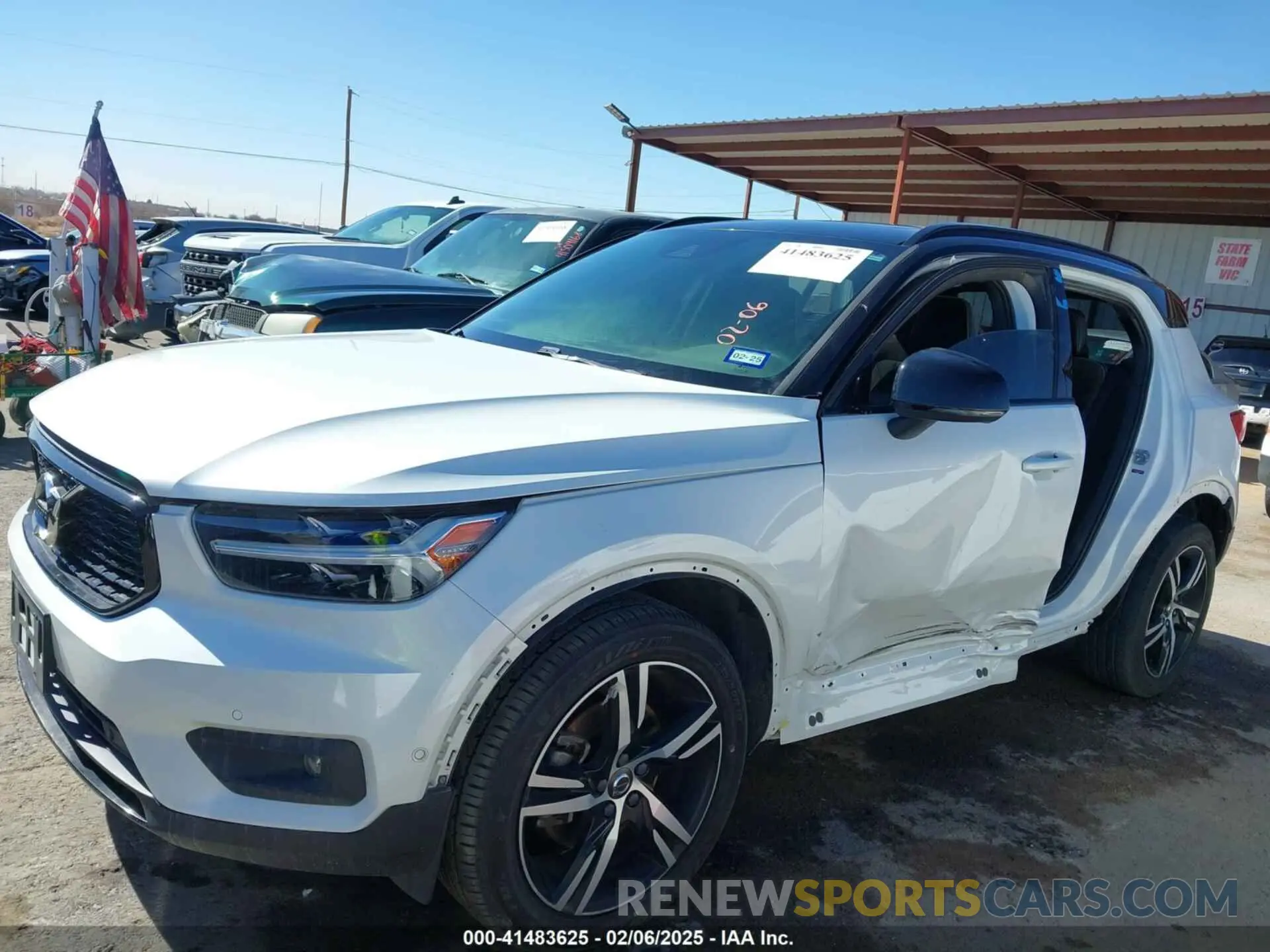 6 Photograph of a damaged car YV4162UM3K2067773 VOLVO XC40 2019