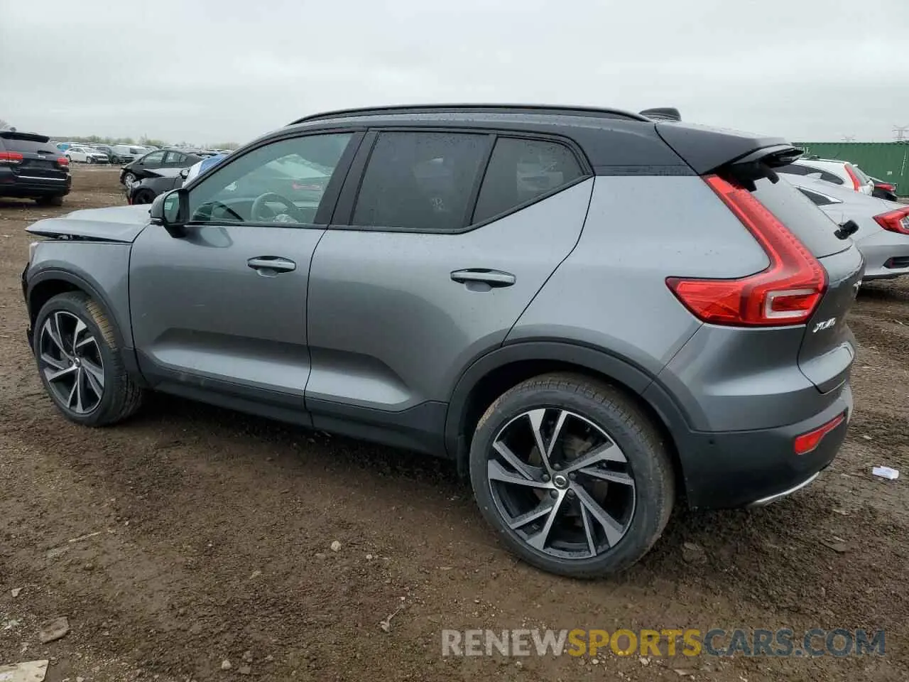 2 Photograph of a damaged car YV4162UM3K2156744 VOLVO XC40 2019