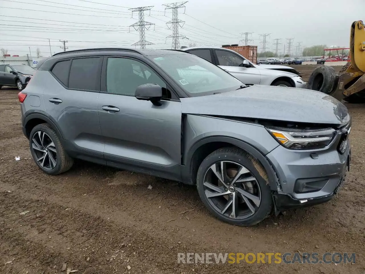 4 Photograph of a damaged car YV4162UM3K2156744 VOLVO XC40 2019